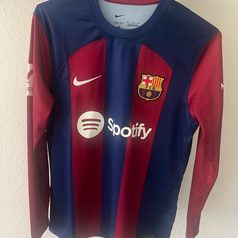 Nike Mens Medium Barcelona Long Sleeve Jersey - Navy and Maroon